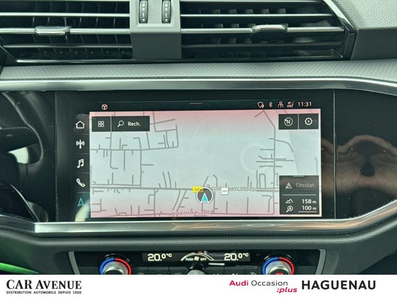 Occasion AUDI Q3 35 TFSI 150 Business line S tronic 7 / Virtual Cockpit / GPS / Caméra / Feux LED / Attelage 2021 Blanc Glacier métallisé 27449 € à Haguenau