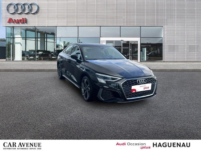 Occasion AUDI A3 Berline 35 TFSI 150 Mild Hybrid S line S tronic 7 CAMERA DE RECUL SMARTPHONE INTERFACE SIEGES AV 2024 Noir Mythic métallisé 33989 € à Haguenau