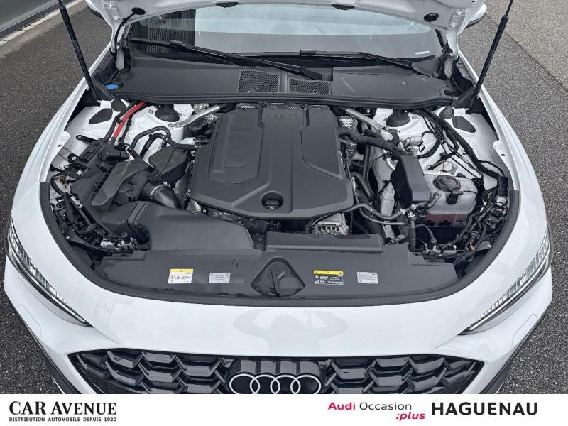 Occasion AUDI A5 2.0 TFSI 150 S line S tronic 7 / GPS / Caméra / Keyless / Feux LED / Régulateur Adaptatif 2025 Blanc 57989 € à Haguenau