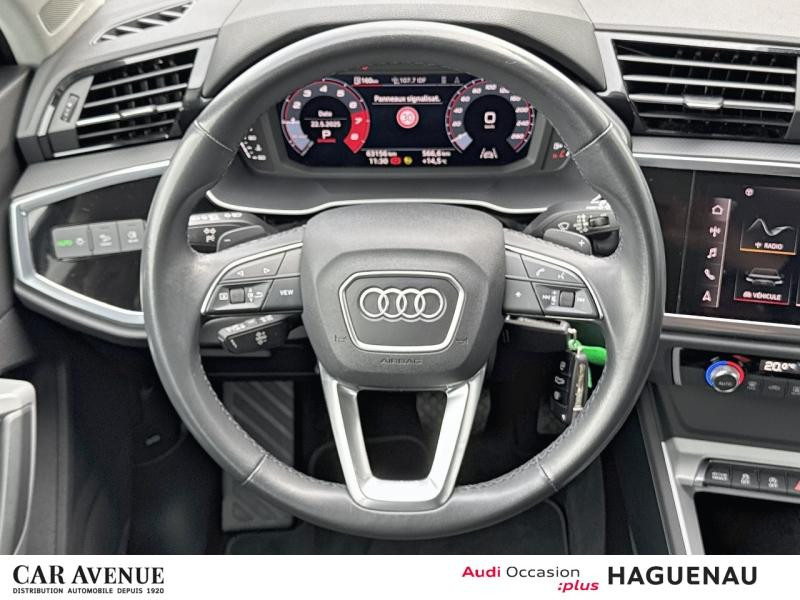 Occasion AUDI Q3 35 TFSI 150 Business line S tronic 7 / Virtual Cockpit / GPS / Caméra / Feux LED / Attelage 2021 Blanc Glacier métallisé 27449 € à Haguenau