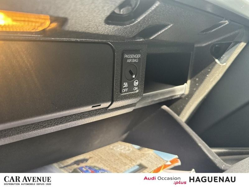 Occasion AUDI Q5 50 TFSI e 299 S line quattro S tronic 7 / Toit Panoramique / Caméra / Matrix LED Dynamique 2024 Argent Fleuret métallisé 49489 € à Haguenau