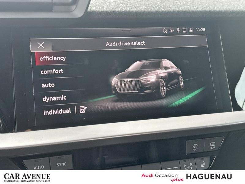 Occasion AUDI A3 Berline 35 TFSI 150 Mild Hybrid S line S tronic 7 CAMERA DE RECUL SMARTPHONE INTERFACE SIEGES AV 2024 Noir Mythic métallisé 33989 € à Haguenau