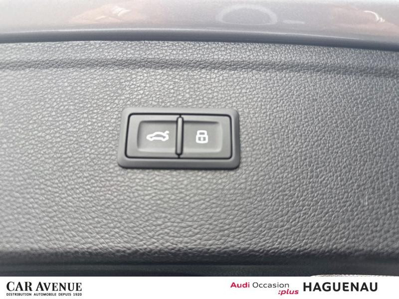 Occasion AUDI Q5 50 TFSI e 299 S line quattro S tronic 7 / Toit Panoramique / Caméra / Matrix LED Dynamique 2024 Argent Fleuret métallisé 49489 € à Haguenau