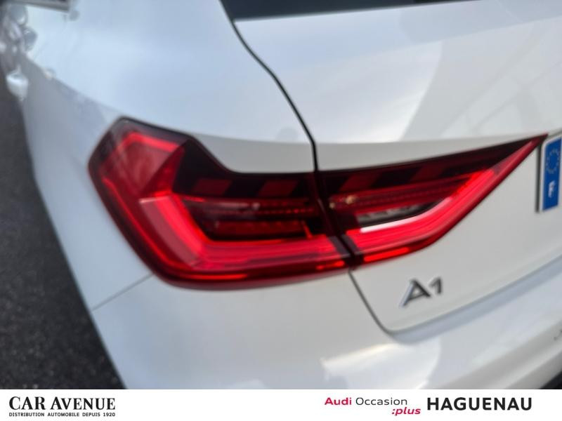 Used AUDI A1 Sportback 35 TFSI 150 S line S tronic 7 / Sellerie Cuir-Tissu / Feux LED / Clé Confort / Régulate 2021 Blanc Glacier/Arches+pav Noir Mythic € 24889 in Haguenau