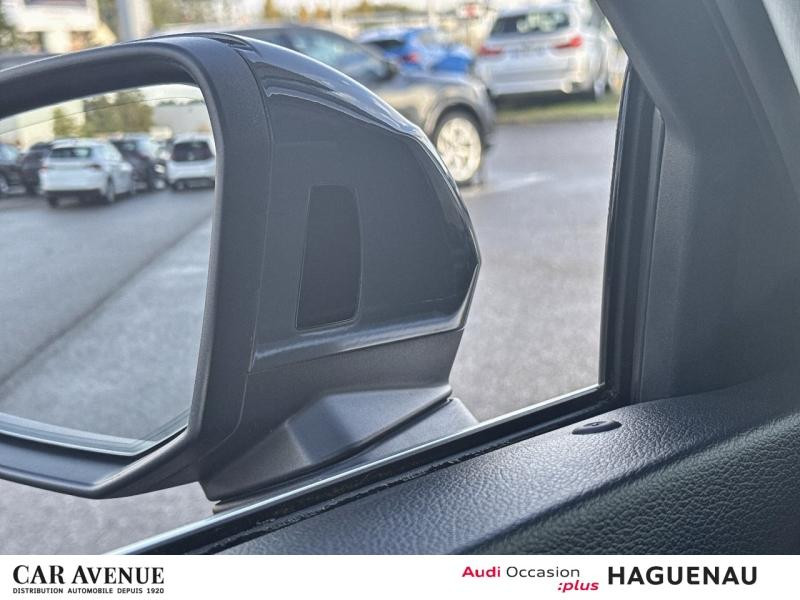 Used AUDI Q3 35 TFSI 150 Mild Hybrid Design Luxe S tronic 7 CAMERA 360° SELLERIE ALCANTARA LEDS AVEC CLIGNOTAN 2021 Gris Nano métallisé € 34889 in Haguenau