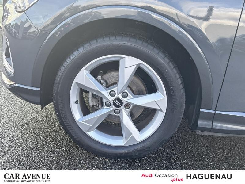 Used AUDI Q3 35 TFSI 150 Mild Hybrid Design Luxe S tronic 7 CAMERA 360° SELLERIE ALCANTARA LEDS AVEC CLIGNOTAN 2021 Gris Nano métallisé € 34889 in Haguenau