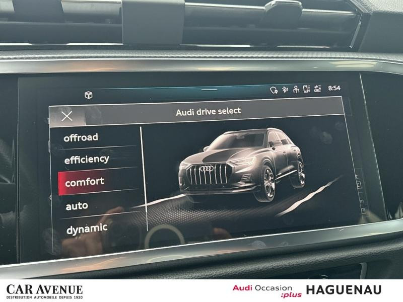 Occasion AUDI Q3 35 TDI 150 S line S tronic 7 / Virtual Cockpit Plus / GPS / Caméra / Hayon Electrique 2024 Bleu Navarre métallisé 39989 € à Haguenau