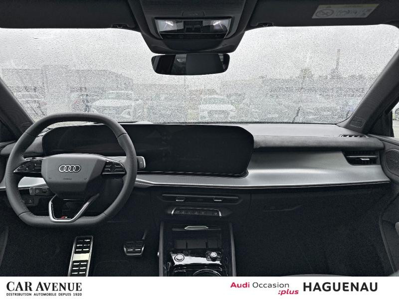 Occasion AUDI Q3 1.5 e-hybrid 272ch Launch Edition S tronic 6 2025 Vert Sauge métallisé 73500 € à Haguenau