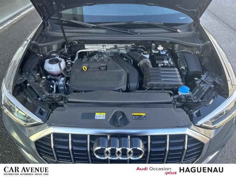 Used AUDI Q3 35 TFSI 150 Mild Hybrid Design Luxe S tronic 7 CAMERA 360° SELLERIE ALCANTARA LEDS AVEC CLIGNOTAN 2021 Gris Nano métallisé € 34889 in Haguenau