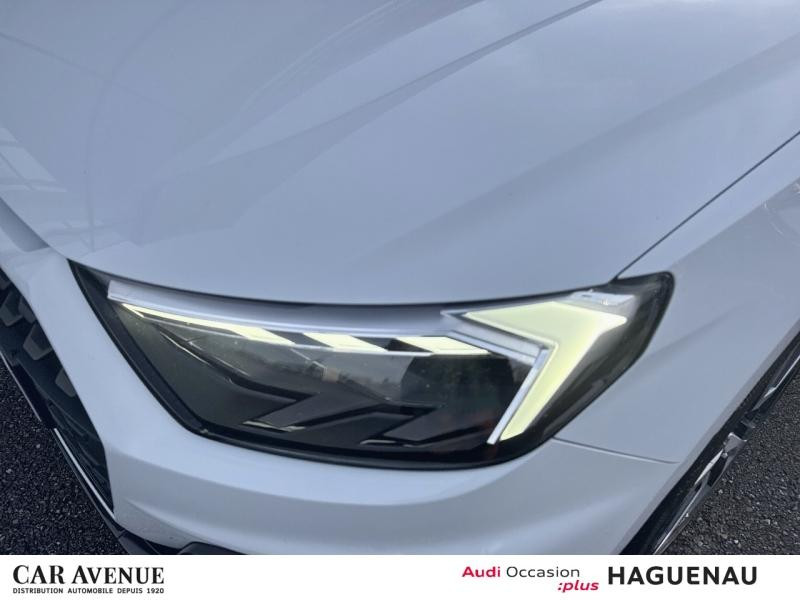 Used AUDI A1 Sportback 35 TFSI 150 S line S tronic 7 / Sellerie Cuir-Tissu / Feux LED / Clé Confort / Régulate 2021 Blanc Glacier/Arches+pav Noir Mythic € 24489 in Haguenau