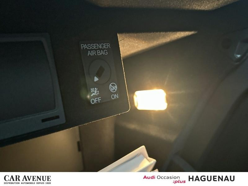 Used AUDI Q3 35 TDI 150 S line S tronic 7 / Virtual Cockpit Plus / GPS / Caméra / Hayon Electrique 2024 Bleu Navarre métallisé € 39489 in Haguenau