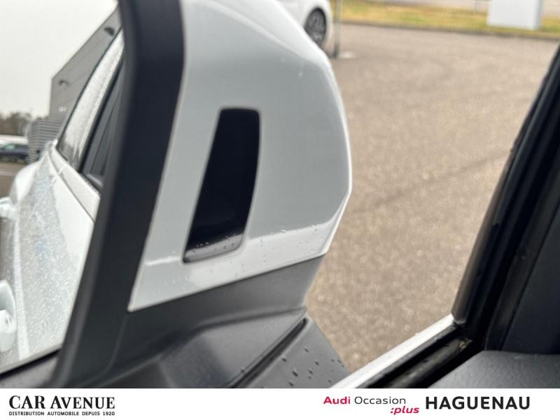 Used AUDI Q3 40 TDI 190 Design Luxe quattro S tronic 7 ATTELAGE VITRES ARR TEINTEES SIEGES AV ELECT LED GPS PL 2020 Blanc Glacier métallisé € 32989 in Haguenau