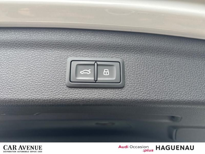 Used AUDI Q3 40 TDI 190 Design Luxe quattro S tronic 7 ATTELAGE VITRES ARR TEINTEES SIEGES AV ELECT LED GPS PL 2020 Blanc Glacier métallisé € 32989 in Haguenau