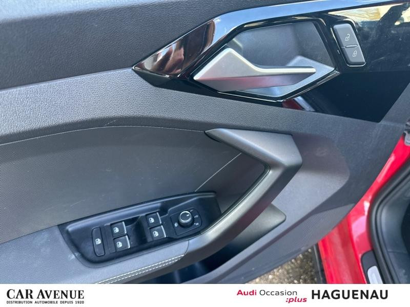 Occasion AUDI A1 Sportback 30 TFSI 110 S line S tronic 7 JANTES 17' CAMERA LEDS VOLANT MEPLAT AVEC PALETTES SIEGES 2024 Rouge Progressif métallisé 26989 € à Haguenau