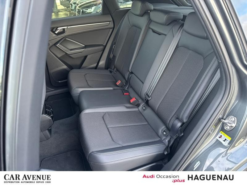 Occasion AUDI Q3 45 TFSI e 245 S line S tronic 6 CAMERA SIEGES AV CHAUFFANTS ATTELAGE HAYON ELEC JANTES 19' PACK E 2024 Gris Daytona nacré 43989 € à Haguenau