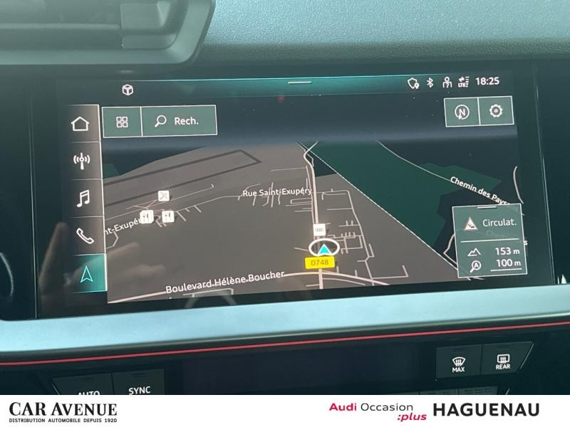 Occasion AUDI A3 Sportback 30 TFSI 110 Mild Hybrid S line S tronic 7 CAMERA LED AVEC CLIGNOTANTS DYNAMIQUES ECLAIR 2021 Blanc 24989 € à Haguenau