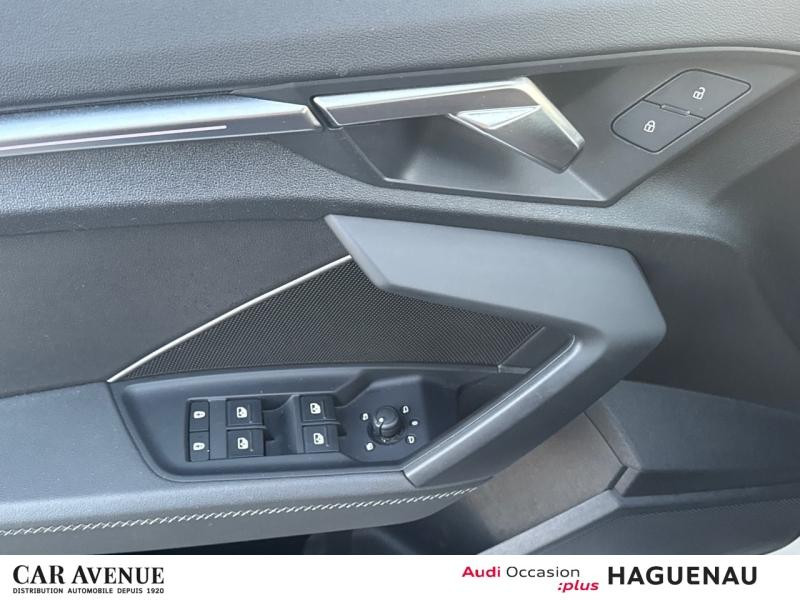 Occasion AUDI A3 Sportback 30 TFSI 110 Mild Hybrid S line S tronic 7 CAMERA LED AVEC CLIGNOTANTS DYNAMIQUES ECLAIR 2021 Blanc 24989 € à Haguenau