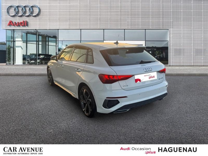 Occasion AUDI A3 Sportback 30 TFSI 110 Mild Hybrid S line S tronic 7 CAMERA LED AVEC CLIGNOTANTS DYNAMIQUES ECLAIR 2021 Blanc 24989 € à Haguenau