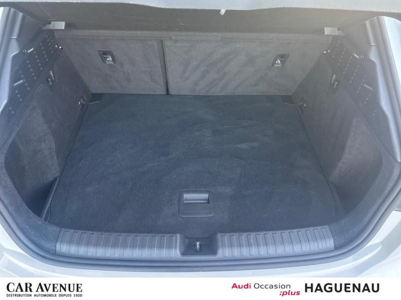 Occasion AUDI A3 Sportback 30 TFSI 110 Mild Hybrid S line S tronic 7 CAMERA LED AVEC CLIGNOTANTS DYNAMIQUES ECLAIR 2021 Blanc 24989 € à Haguenau
