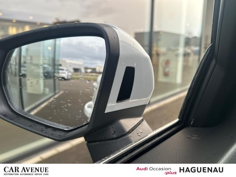 Occasion AUDI Q3 Sportback 35 TFSI 150 S line S tronic 7 CAMERA DE RECUL LEDS VOLANT MEPLAT AVEC PALETTES 2020 Blanc Glacier métallisé 29989 € à Haguenau