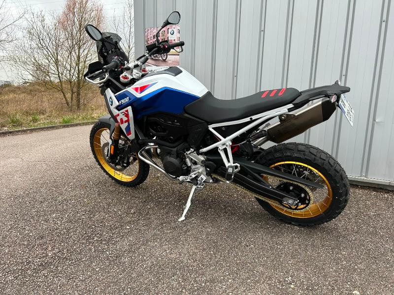 Occasion BMW F F 900 GS 2024 Light White / Racing Blue / Racing Red 15990 € à Épinal
