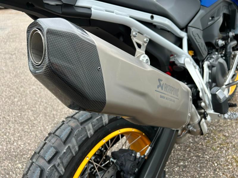 Occasion BMW F F 900 GS 2024 Light White / Racing Blue / Racing Red 15990 € à Épinal