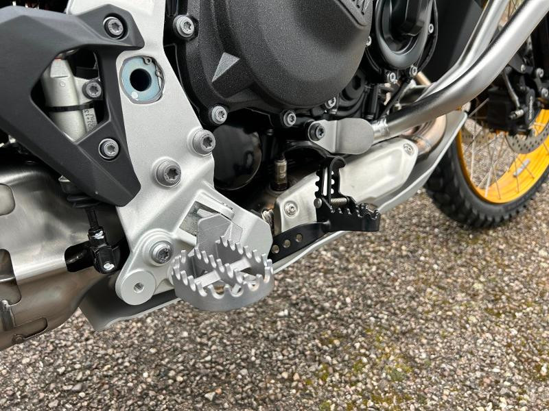 Occasion BMW F F 900 GS 2024 Light White / Racing Blue / Racing Red 15990 € à Épinal