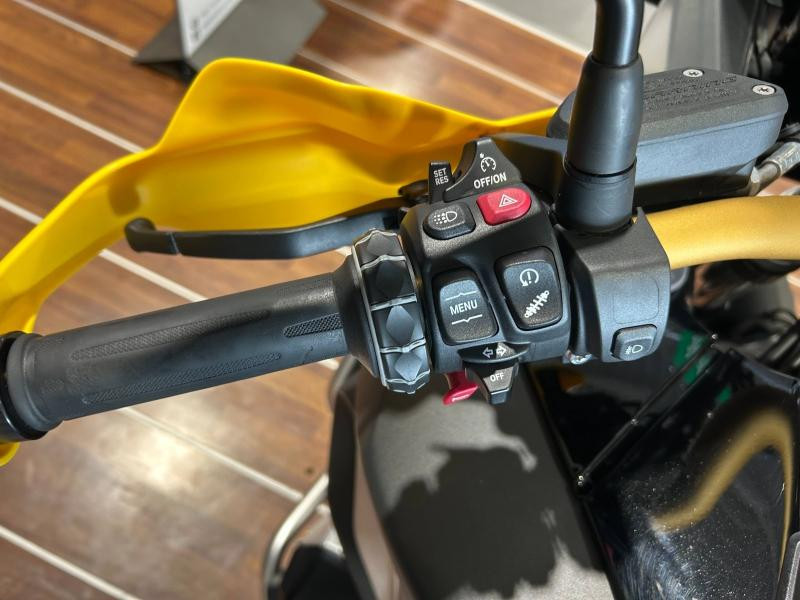 Used BMW R R 1250 GS Adventure 2021 Blck Storm Metallic / Black / Achat Grey € 17990 in Épinal