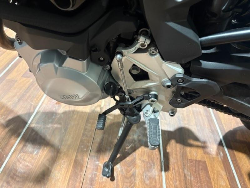 Used BMW F F 750 GS Exclusive 2019 Stereo metallic mat € 6999 in Épinal