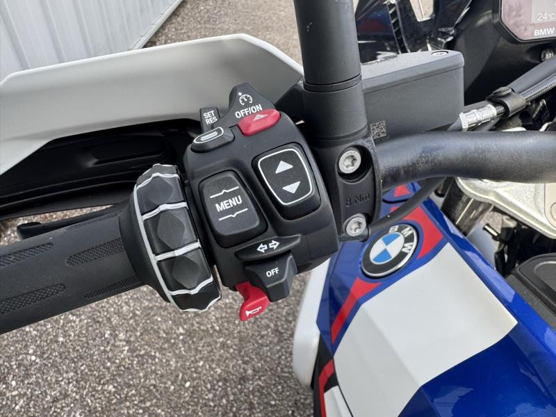 Used BMW R R 1300 GS 2025 Racing Blue Metallic € 24190 in Épinal