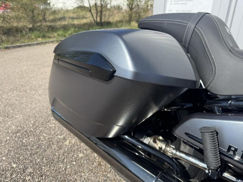 Used BMW R R 18 1800 Roctane 2025 Mineral Grey Metallic matt € 18990 in Épinal