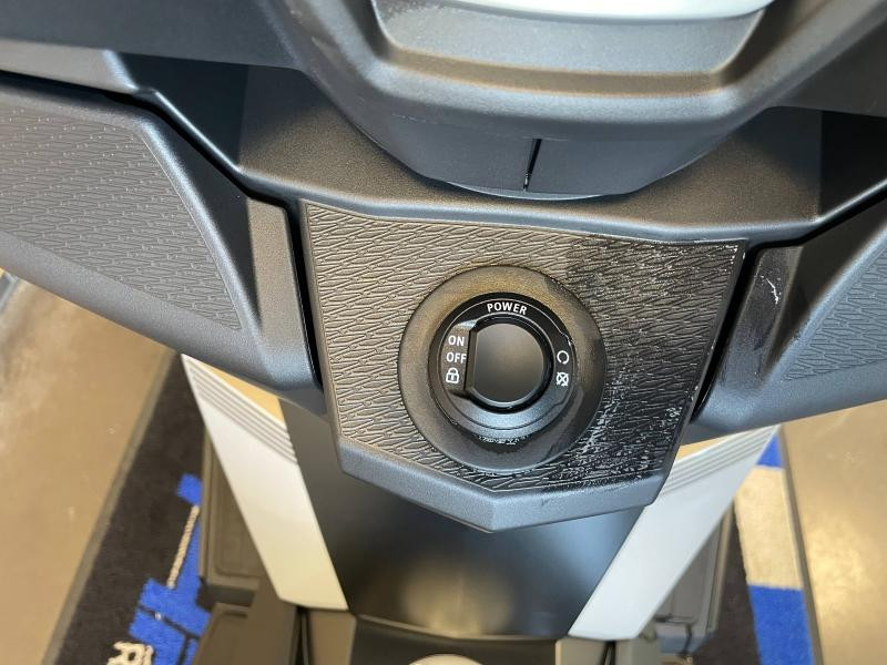 Used BMW C C 400 GT Euro 5+ 2025 Diamond white metallic € 10390 in Épinal