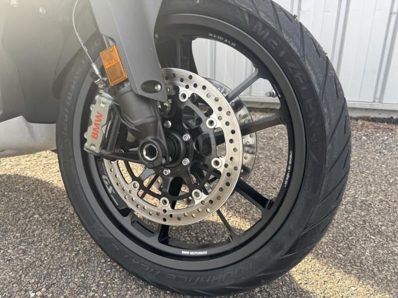 Used BMW R R 1300 GS 2025 Racing Blue Metallic € 24190 in Épinal