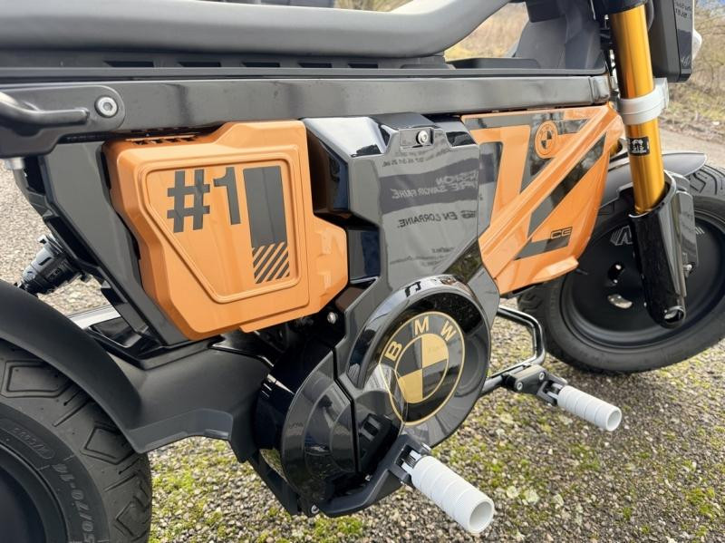 Used BMW C CE02 2025 Cosmic black uni € 9990 in Épinal