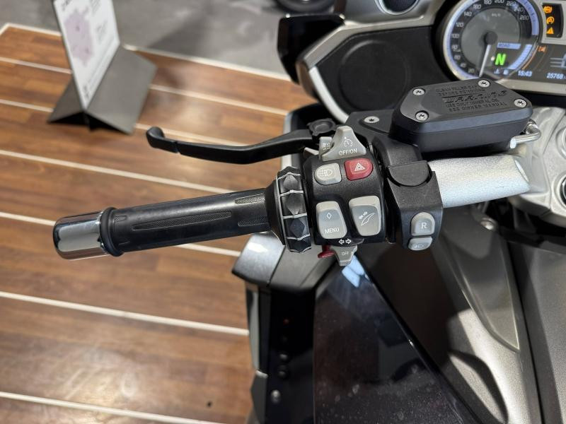 Used BMW K K 1600 GTL 2017 Thunder grey metallic € 13500 in Épinal