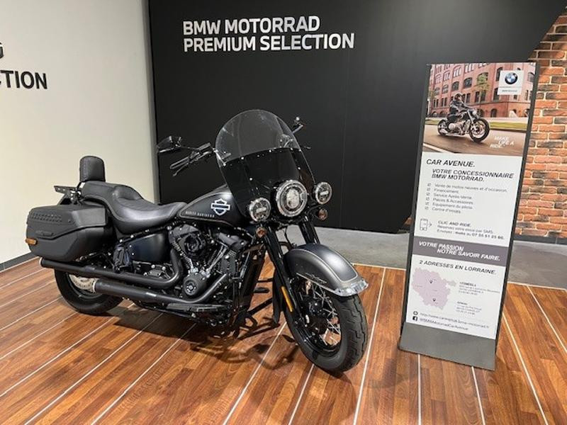 Bmw softail store