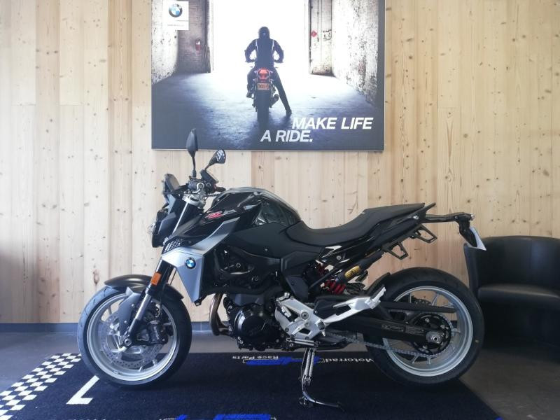 F 900 R  BMW Motorrad