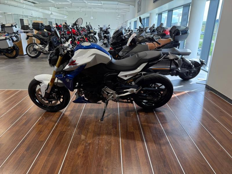Occasion BMW F F 900 R 2022 Style Sport (Racing Blue) 8500 € à Lesménils