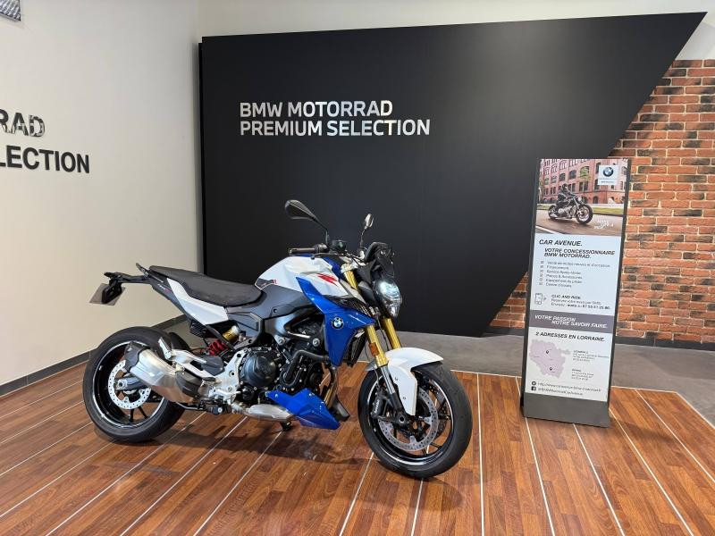 Occasion BMW F F 900 R 2022 Style Sport (Racing Blue) 8500 € à Lesménils