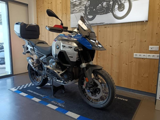 Used BMW R R 1300 GS Adventure 2024 Racing Blue Metallic € 28,900 in Lesménils