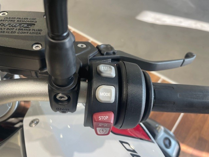 Occasion BMW R R 1200 R Sport 2016 Blanc 10500 € à Lesménils