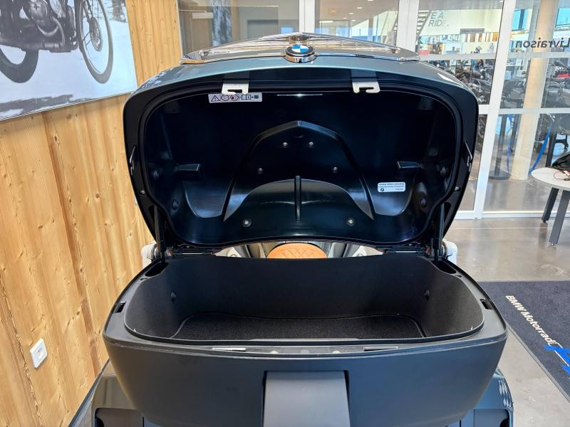 Used BMW K K 1600 GTL 2025 2025 Blue Ridge Mountain Metallic € 35990 in Lesménils