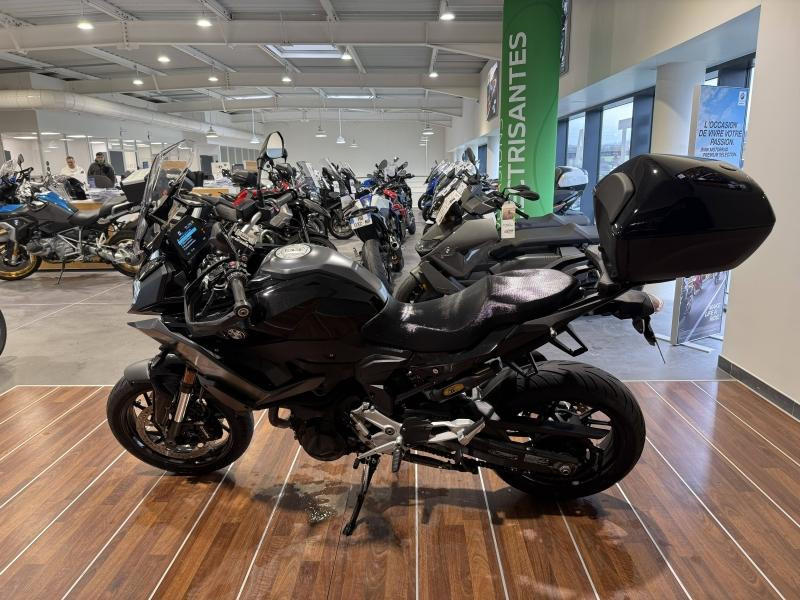 Occasion BMW F F 900 XR A2 2022 Style Triple Black (Black Storm 2) 10999 € à Lesménils