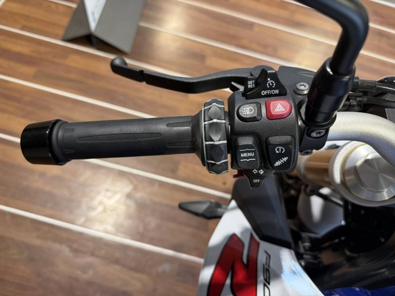 Occasion BMW F F 900 R A2 2022 Style Sport (Racing Blue) 7990 € à Lesménils