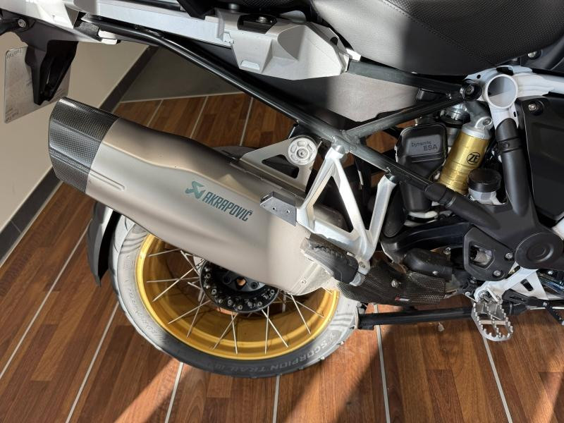 Occasion BMW R R 1250 GS 2022 Light White / Racing Blue/ Racing Red 17990 € à Lesménils