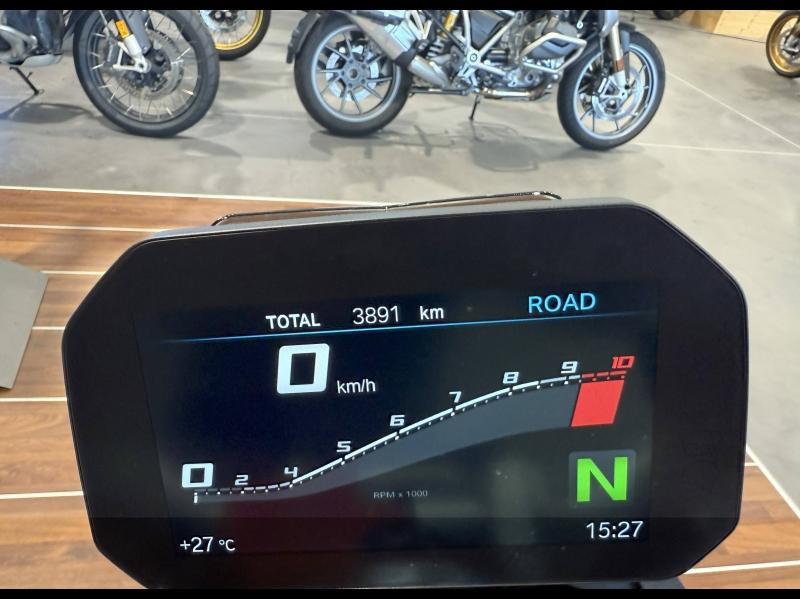 Occasion BMW F F 900 R 2022 Style Sport (Racing Blue) 7490 € à Lesménils