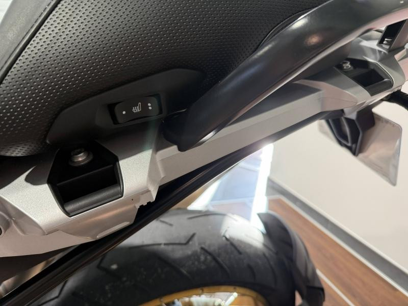 Occasion BMW R R 1250 GS 2022 Light White / Racing Blue/ Racing Red 17990 € à Lesménils