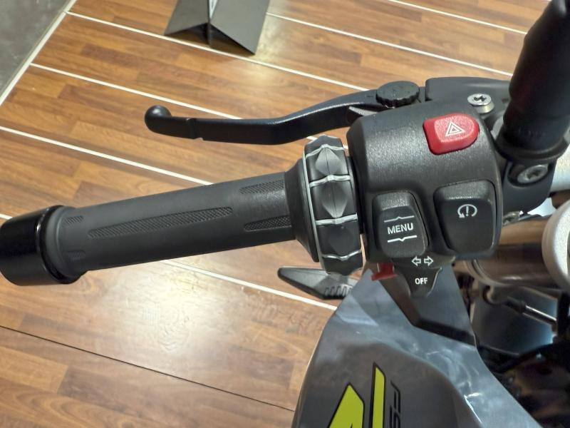 Occasion BMW F F 900 R 2022 Style Exclusive (Bluestone) 6990 € à Lesménils