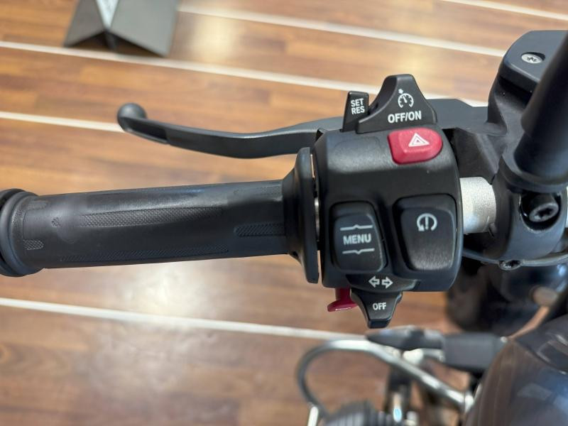 Occasion BMW R R 1200 NineT Pure 2023 Gris 10500 € à Lesménils