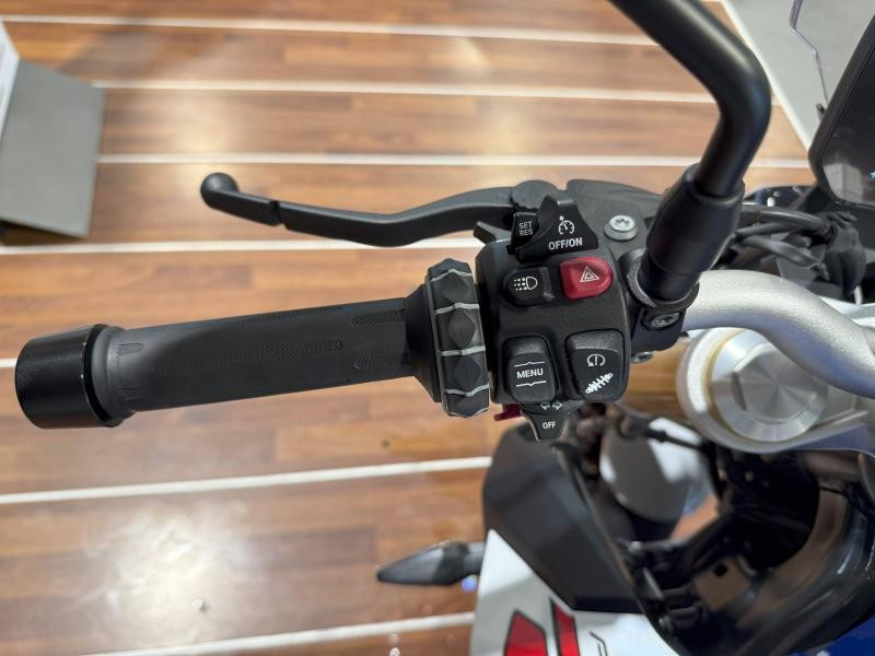 Occasion BMW F F 900 R 2022 Style Sport (Racing Blue) 8700 € à Lesménils